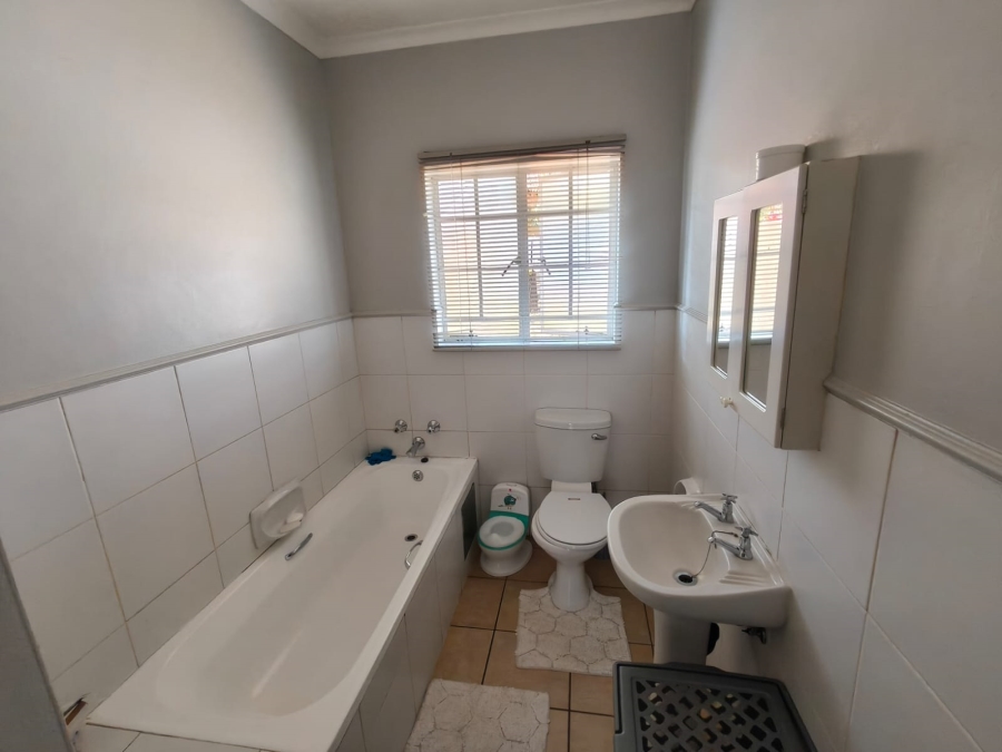 4 Bedroom Property for Sale in Cashan North West